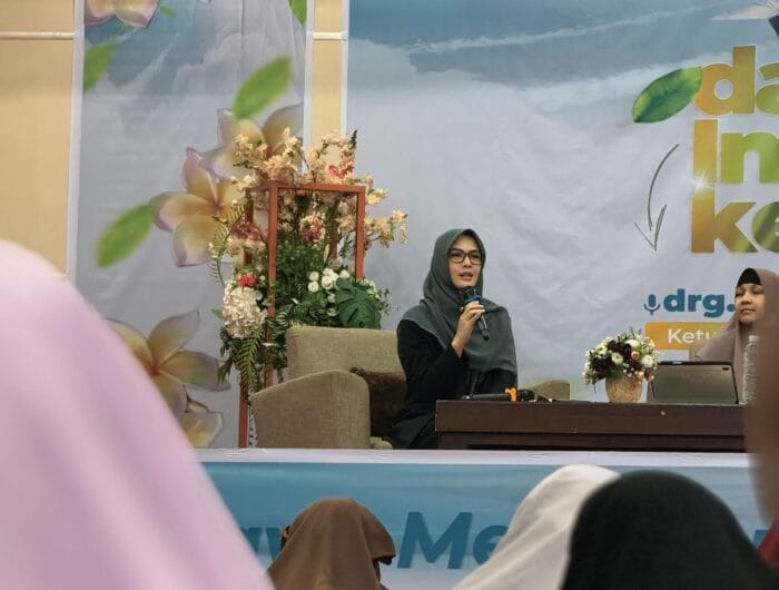 Ketua DPRD Sulawesi Selatan (Sulsel), Andi Rachmatika Dewi, hadir sebagai pemateri dalam acara "Social Impact Day" yang diselenggarakan oleh Muslimah Wahdah Islamiyah, Rabu, 29 Januari 2025, di Kota Makassar. Foto (Ist).