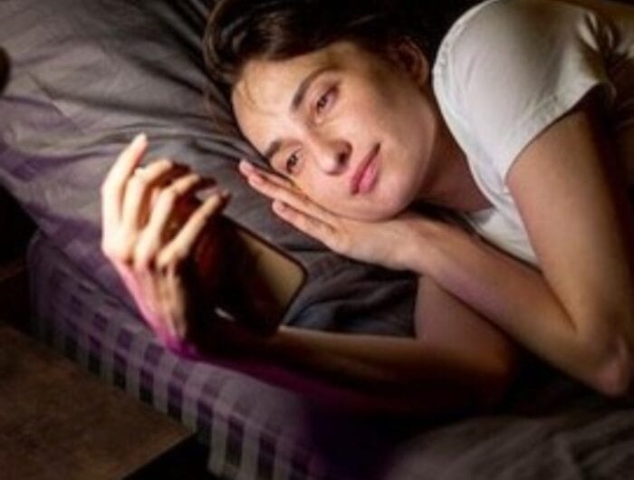 Ilustrasi: Kebiasaan malam orang yang tak pernah sukses.(Freepik)