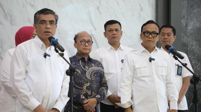 Menteri tenaga kerja, Yassierli resmi menghapus diskriminasi di lowongan kerja melalui surat edaran.