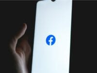 Media Sosial Facebook
