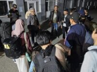 Sejumlah WNI di Iran yang dievakuasi di Azerbaijan. Para WNI mulai dipulangkan ke tanah air secara bertahap.