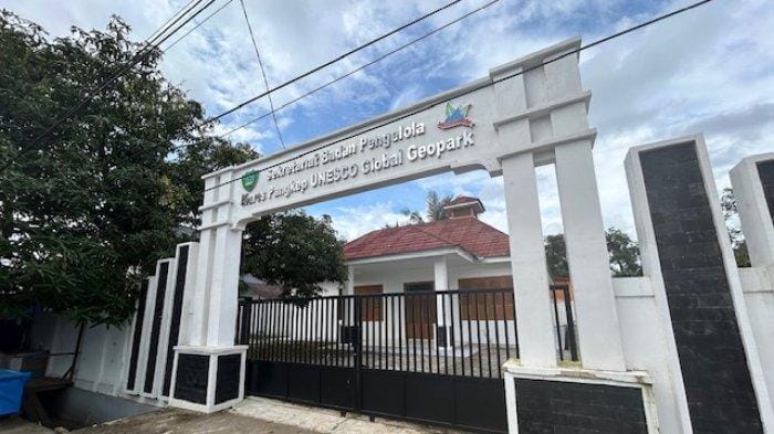 Kantor badan pengelola Geopark Maros-Pangkep