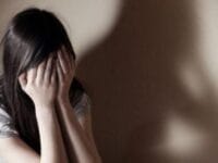 Ilustrasi gadis di bawah umur