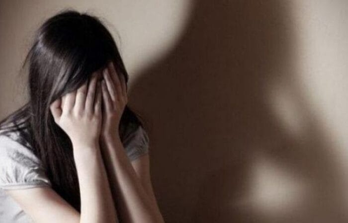 Ilustrasi gadis di bawah umur