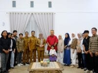 Lembaga Seni Budaya Batara Gowa saat melakukan audiens dengan Bupati Gowa, Husniah Talenrang, Kamis, 3 Juli 2025.