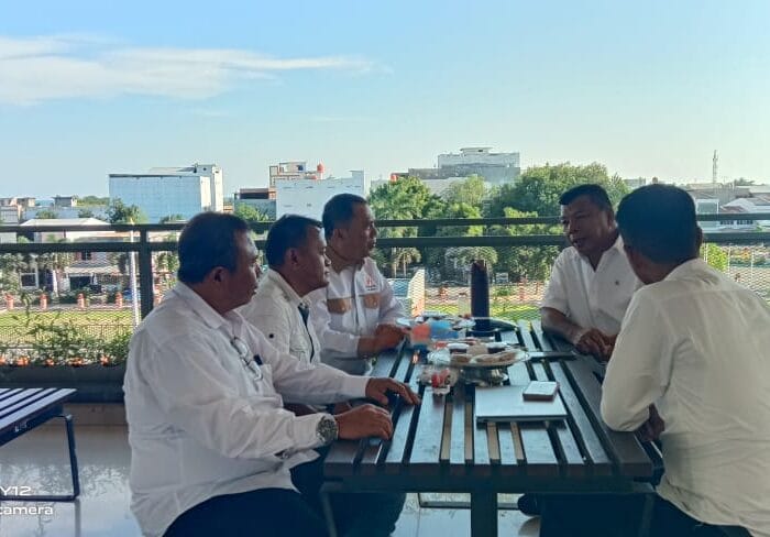 Kadin Bulukumba saat melakukan pertemuan dengan Pemerintah Kabupaten Bulukumba.