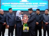 Pemerintah Kabupaten (Pemkab) Gowa bersama DPRD Kabupaten Gowa resmi mengesahkan Rancangan Peraturan Daerah (Ranperda) tentang Perubahan atas Perda Nomor 1 Tahun 2024 tentang Pajak Daerah dan Retribusi Daerah menjadi Peraturan Daerah (Perda)