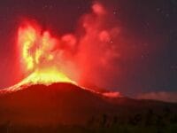 Gunung Lewotobi Laki-Laki