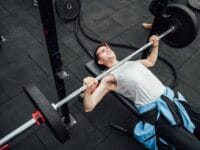 Ilustrasi Angkat Beban