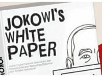 Buku berjudul Jokowi's White Paper karya tiga penulis, yang salah satunya adalah Roy Suryo.
