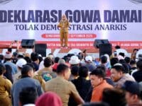 GOWA DAMAI. Bupati Gowa, Sitti Husniah Talenrang saat acara deklarasi Gowa Damai, Selasa, 2 September 2025.