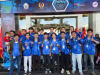 LOLOS. Tim E-sports Kabupaten Gowa di Mall Phinisi Point, Makassar saat seleksi Pra Porprov Sulsel 2026. Tim Mobile Legends Gowa memastikan diri lolos ke Porprov Sulsel 2026 setelah menumbangkan Kabupaten Luwu dalam tiga match.