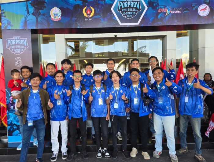 LOLOS. Tim E-sports Kabupaten Gowa di Mall Phinisi Point, Makassar saat seleksi Pra Porprov Sulsel 2026. Tim Mobile Legends Gowa memastikan diri lolos ke Porprov Sulsel 2026 setelah menumbangkan Kabupaten Luwu dalam tiga match.