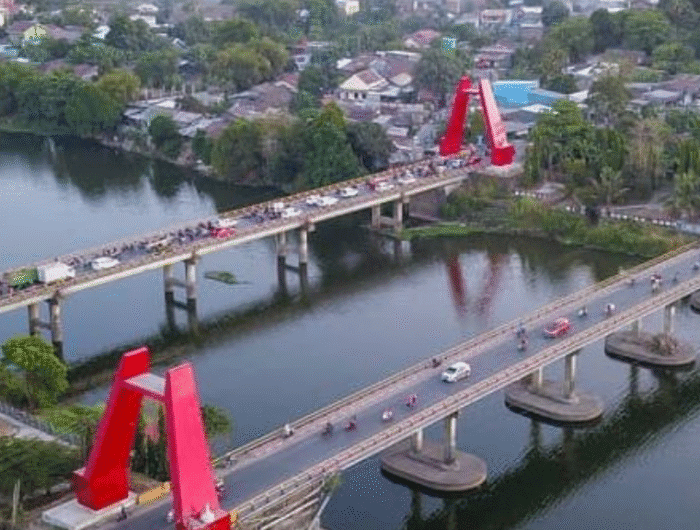 Foto jembatan kembar Gowa dari udara.