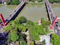 MITOS. Foto Jembatan kembar Gowa yang direkam dari udara.