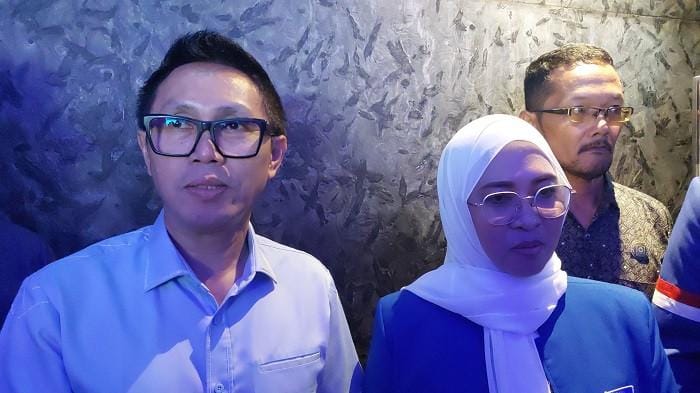 KONSOLIDASI. Sekjen DPP Partai Amanat Nasional (PAN) Eko Hendro Purnomo saat melakukan konsolidasi dengan DPW PAN Sulsel di Claro Hotel, Minggu, 5 Oktober 2025.