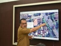 Kawasan jembatan Maros yang akan diperlebar. Pemerintah menyediakan anggaran Rp8 miliar untuk pembebasan lahan jembatan kembar ini.