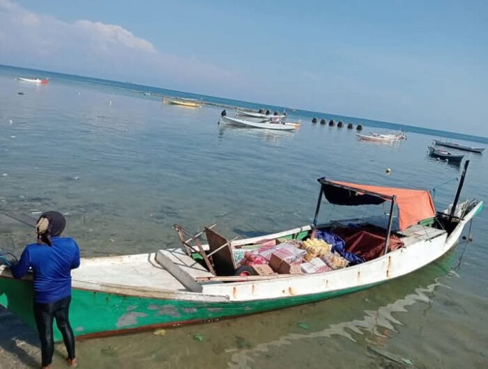 HILANG. Perahu yang dikemudikan Ahmad Sumagga saat ditemukan berlayar tanpa nahkodanya.