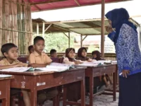 Ilustrasi: sekolah tertinggal dan terluar