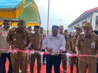 KOPDES. Bupati Takalar, Firdaus Daeng Manye meresmikan koperasi desa di Takalar.