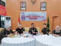 HENTIKAN PERKARA. Kepala Kejaksaan Negeri Bantaeng, Satria Abadi saat menjelaskan penghentian penyelidikan dugaan korupsi rumah dinas pimpinan DPRD periode 2014-2019, pada Juli 2024 lalu.