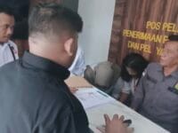 MELAPOR. NCW memasukkan laporan ke Jamwas Kejaksaan Agung RI.