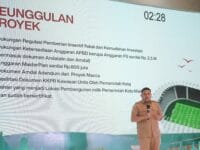 Wali Kota Makassar, Munafri Arifuddin saat memaparkan stadion Untia pada forum South Sulawesi Investment Forum