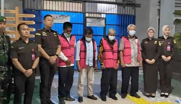 TERSANGKA. Kejari Enrekang menetapkan empat tersangka kasus korupsi dana zakat di Kabupaten Enrekang.