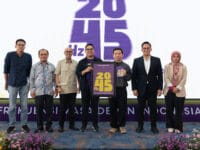 Penulis dan pemikir muda Fahd Pahdepie meluncurkan buku terbarunya berjudul 2045 Hz