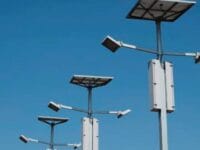 Ilustrasi: lampu jalan tenaga surya