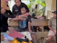 TANGKAP. Polisi mengamankan RM yang bekerja sebagai jurnalis. Dia diamankan terkait kasus pembakaran kantor perusahaan tambang di Morowali.