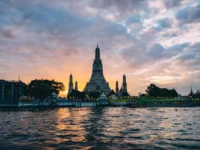 "Thailand" yang berubah ejaan menjadi "Tailan"