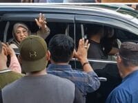 PEJUANG. Bupati Gowa, Sitti Husniah Talenrang saat kembali ke akar perjuangan bersama dengan tim Assamaturu.