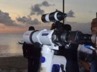 Ilustrasi: pemantauan Hilal