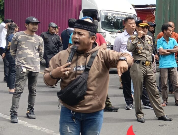 Aktivis PDAM, M Akbar