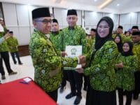 Bupati Gowa, Sitti Husniah Talenrang saat dilantik sebagai ketua DMI Kabupaten Gowa, Senin, 16 Februari 2026.