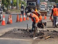 Ilustrasi: proyek jalan