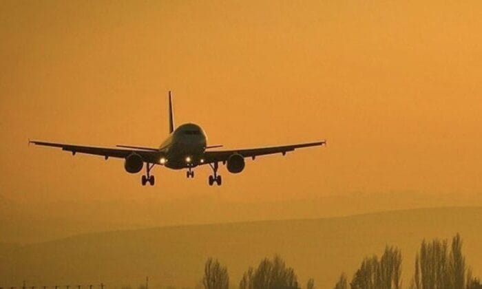 Ilustrasi: ekstra flight
