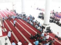 FESTIVAL. Wakil Bupati Gowa, Darmawangsyah Muin Festival Ramadan DPD BKPRMI Kabupaten Gowa di Masjid Agung Syech Yusuf, Sabtu (13/3).